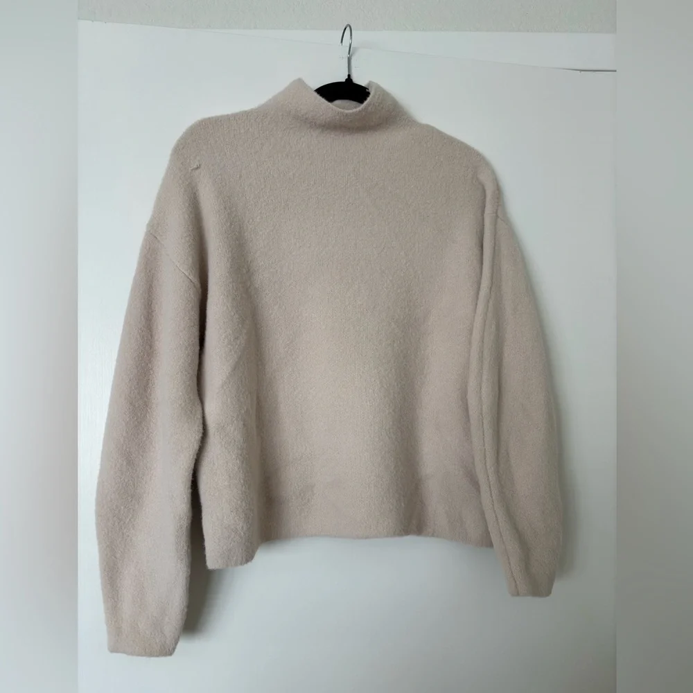 Express mockneck - Picture 1 of 4